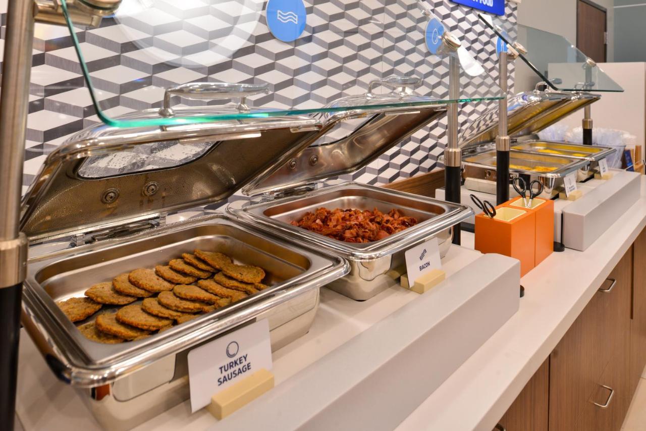 Holiday Inn Express & Suites - Milan - Sandusky Area By Ihg Esterno foto