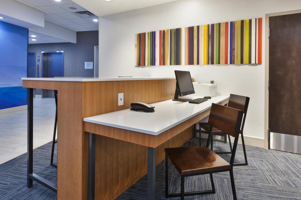 Holiday Inn Express & Suites - Milan - Sandusky Area By Ihg Esterno foto