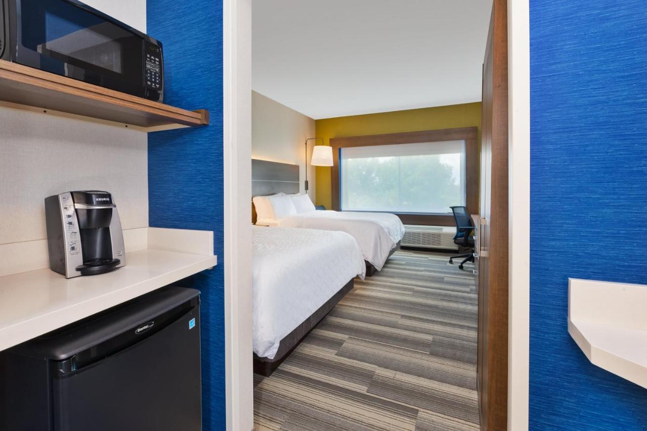 Holiday Inn Express & Suites - Milan - Sandusky Area By Ihg Esterno foto